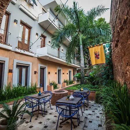 Luca Hotel-3